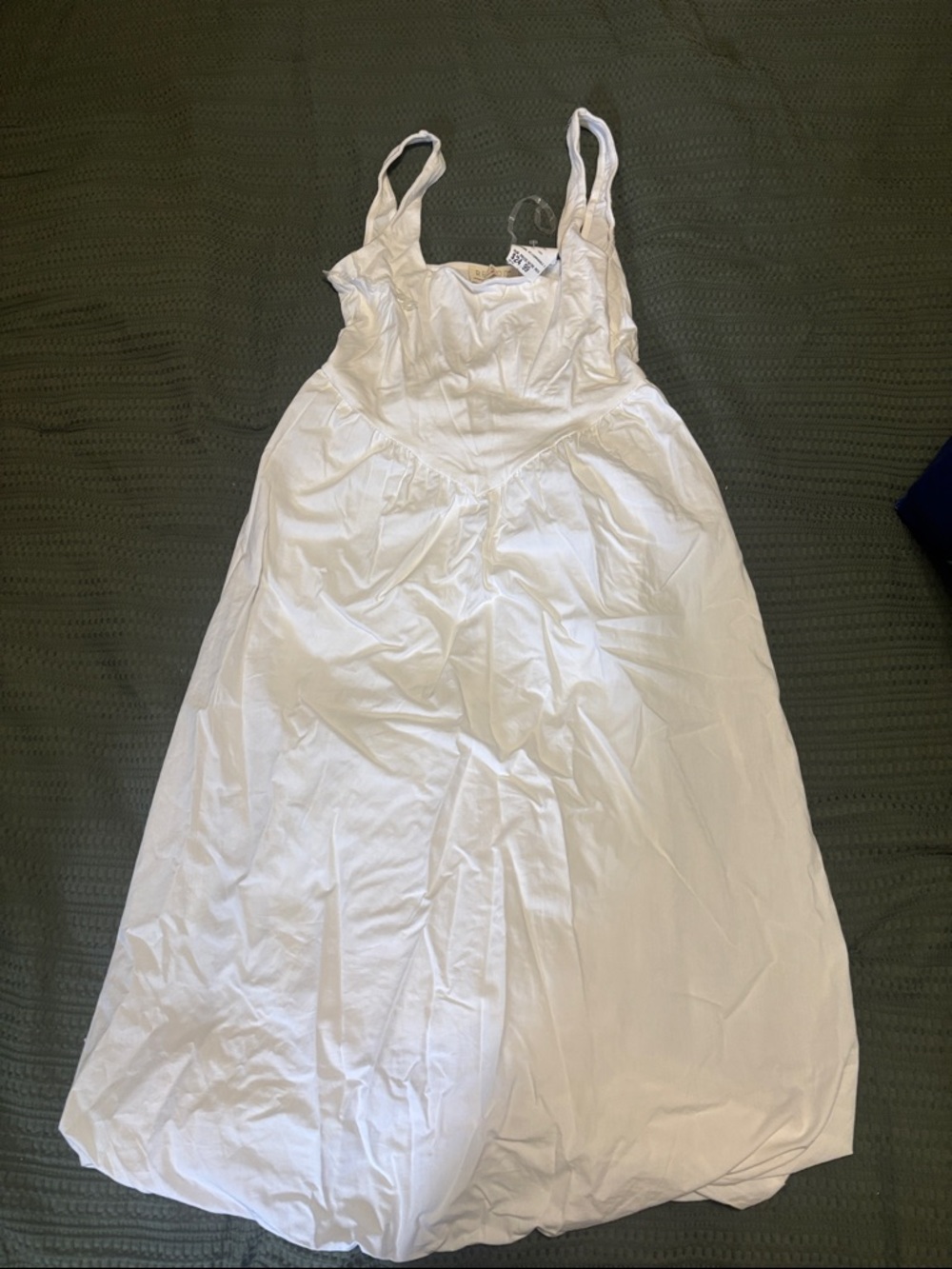White Sleeveless  Dress